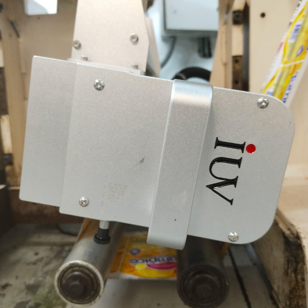 Как УФ-отверждение улучшает производительность и точность в печати на гибких материалах