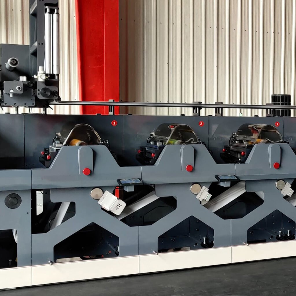 Как система УФ-отверждения влияет на качество печати и стойкость красок