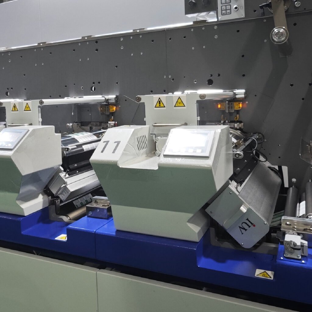 Совместимость LED-систем с различными типами красок и подложек в печати