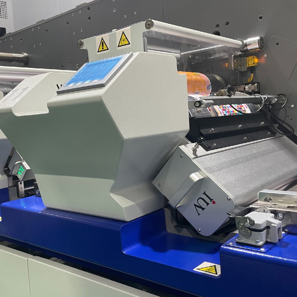 Совместимость светодиодных систем с новыми типами УФ-чернил для гибкой упаковки