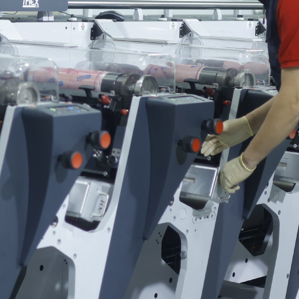 Параўнанне традыцыйнае УФ-замацаванне супраць святлодыёднага LED UV