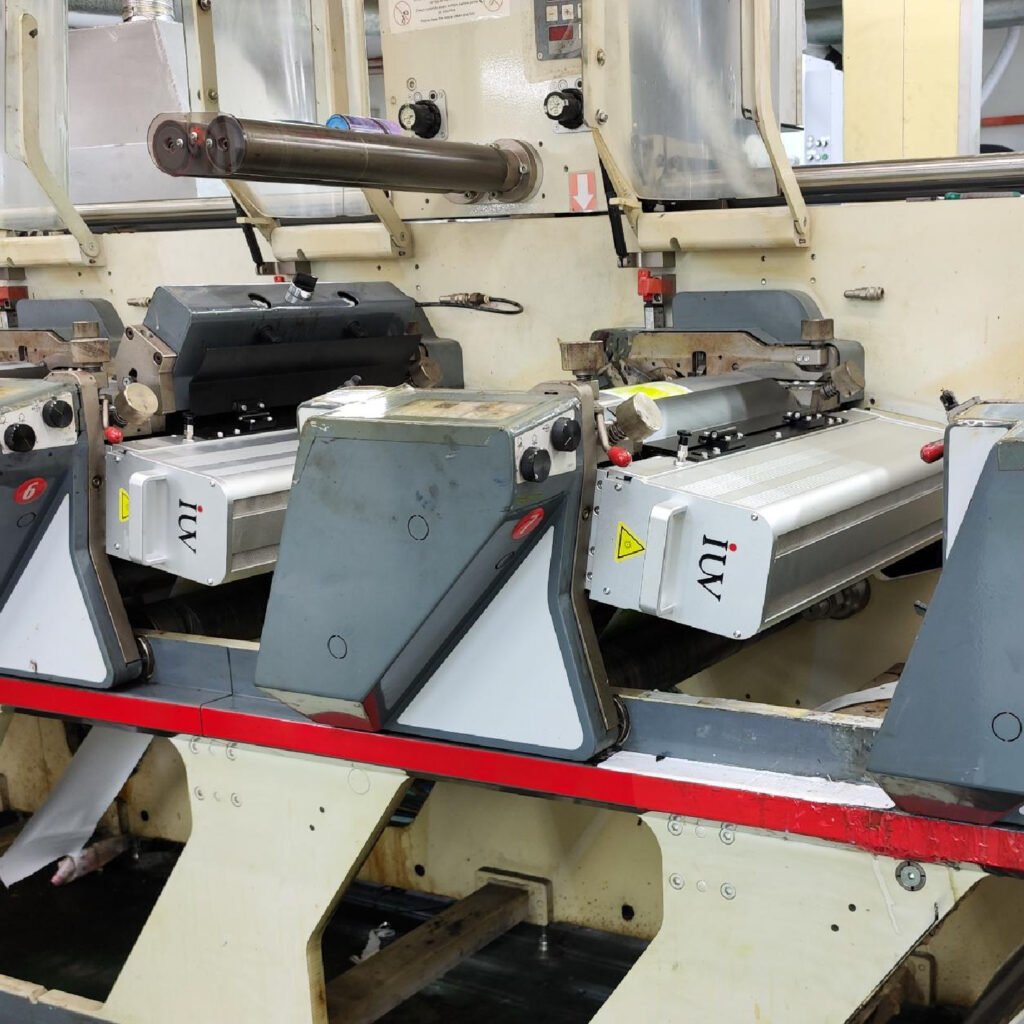 Сістэмы УФ-замацавання з выкарыстаннем святлодыёдаў інвестыцыя ў стабільную якасць друку