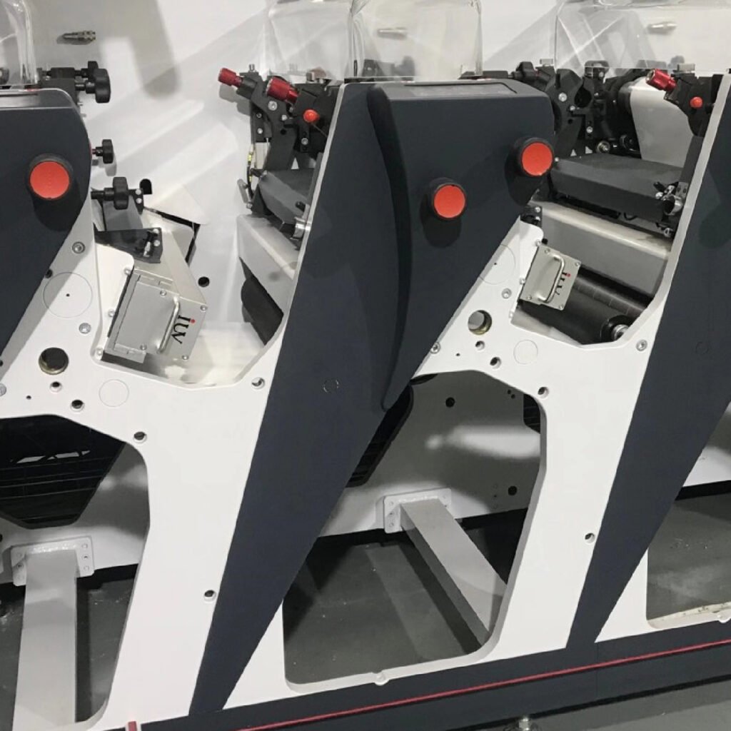 Узкорулонная печать и LED УФ-системы новый стандарт производительности и качества