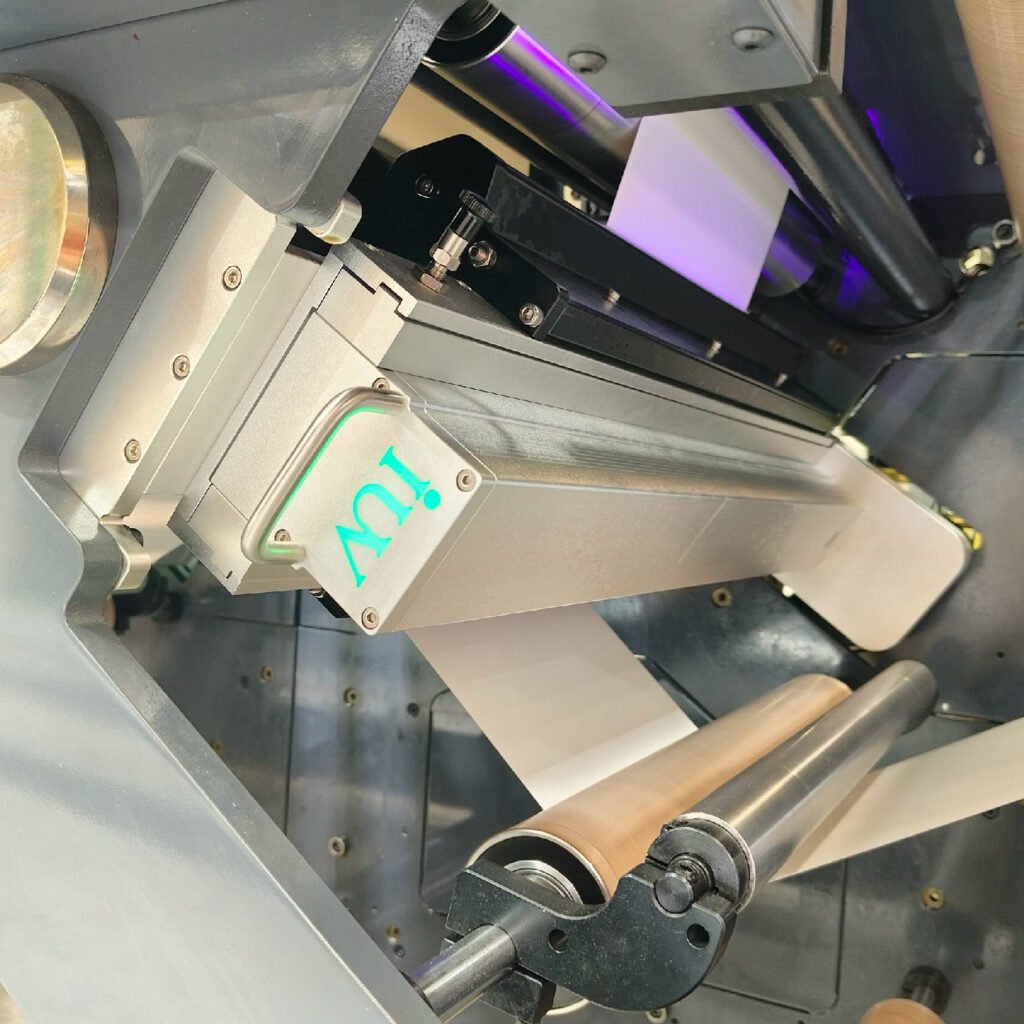 Как интегрировать LED UV лампы в существующую флексографическую машину пошаговая инструкция