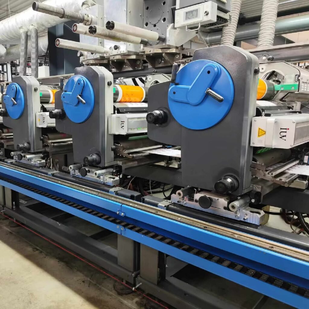 Технология UV LED в производстве самоклеящихся этикеток как достичь мгновенной полимеризации на высоких скоростях печати