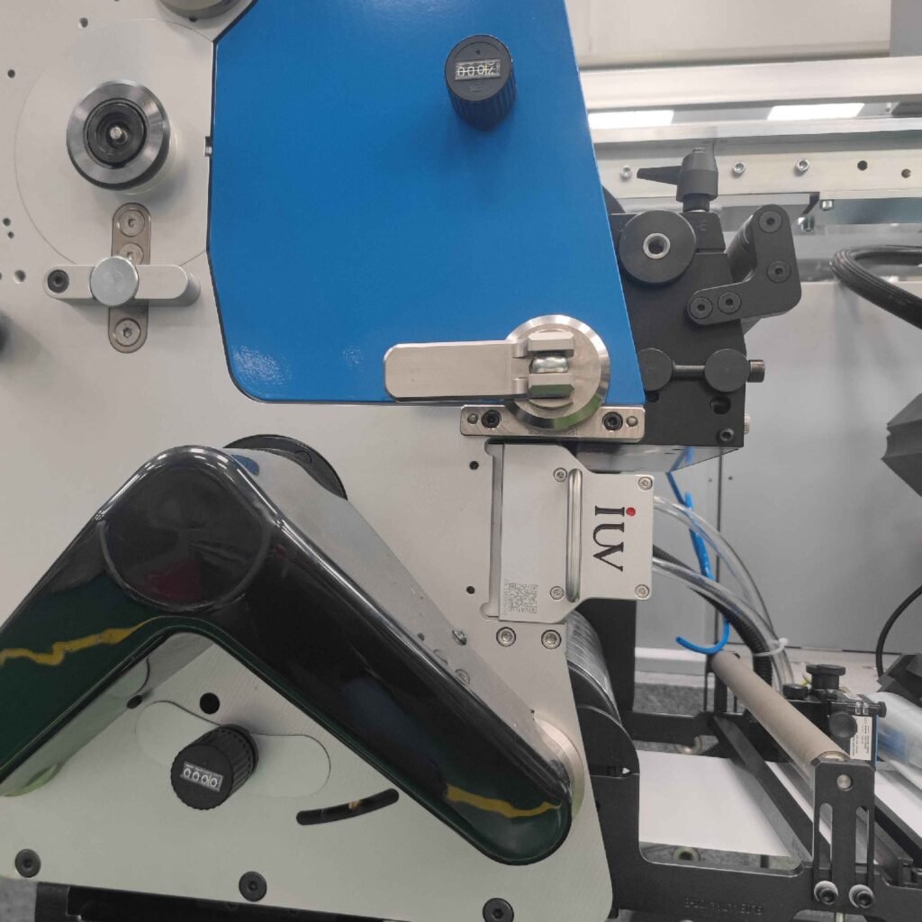 Руководство инженера Как модернизировать флексографский пресс с помощью UV LED для высокоскоростной печати этикеток